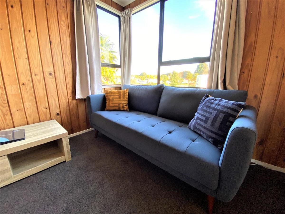 Whanganui River Top 10 Holiday Park Exterior photo
