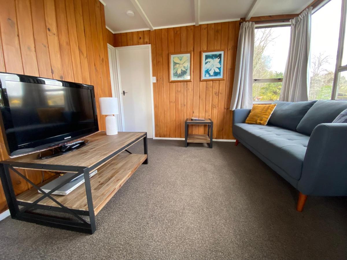 Whanganui River Top 10 Holiday Park Exterior photo