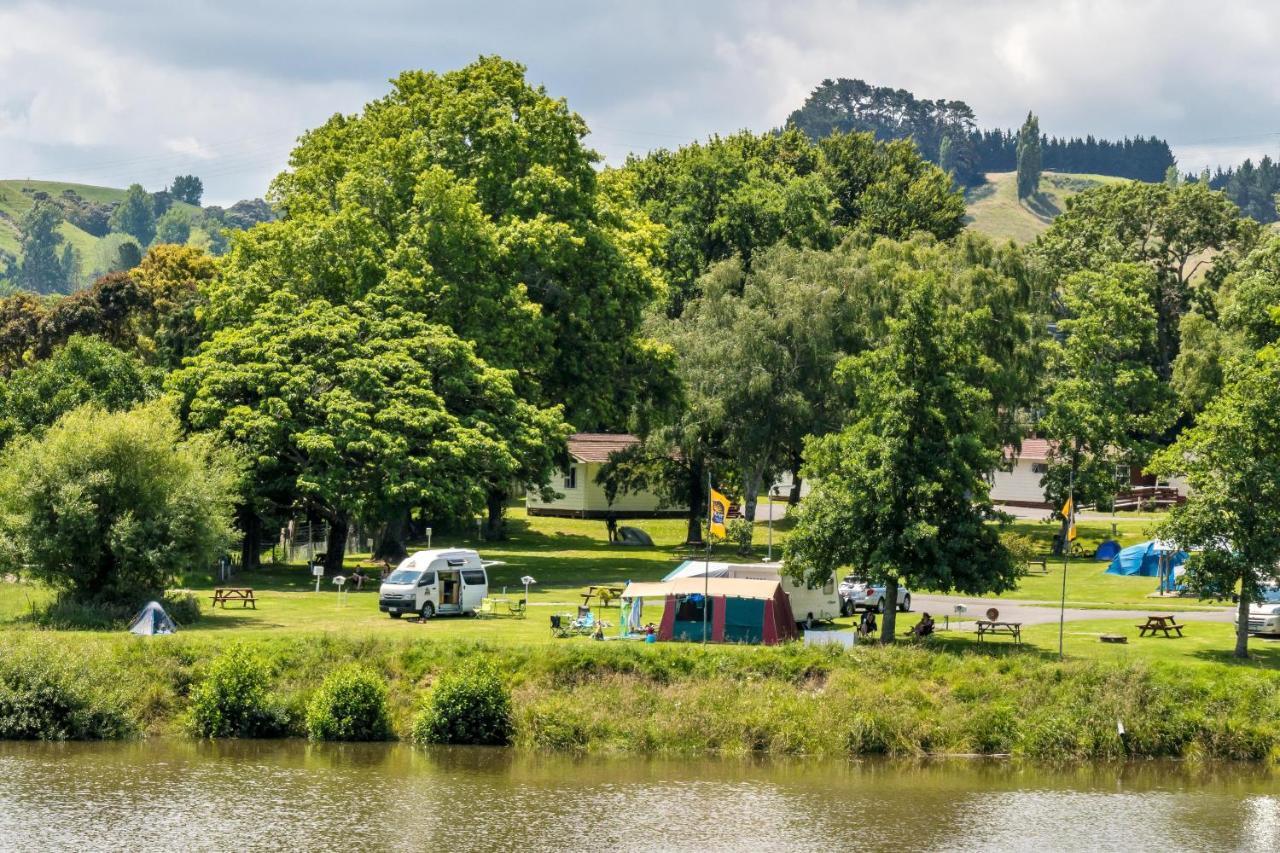 Whanganui River Top 10 Holiday Park Exterior photo